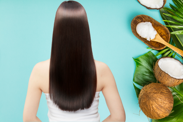 oleo-de-coco-nos-cabelos